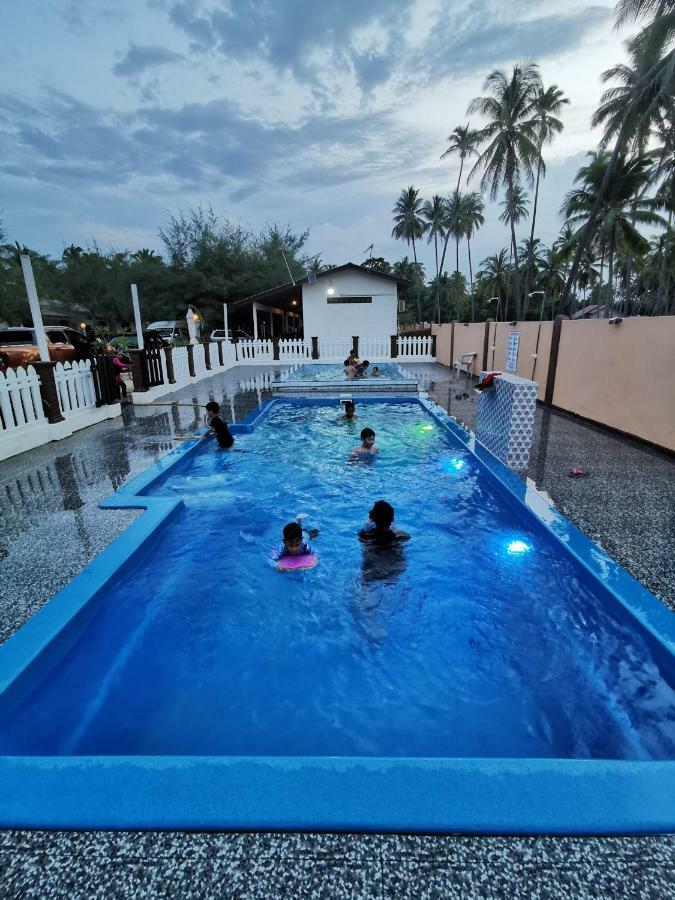Bayu Melawi Chalet Hotell Bachok Exteriör bild